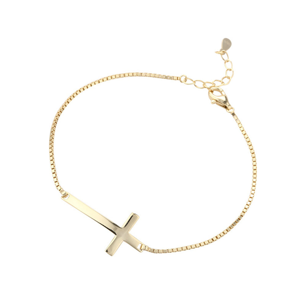 God Is With You - Cross Pendant Bracelet (18k Gold-Plated 925 Sterling Silver)