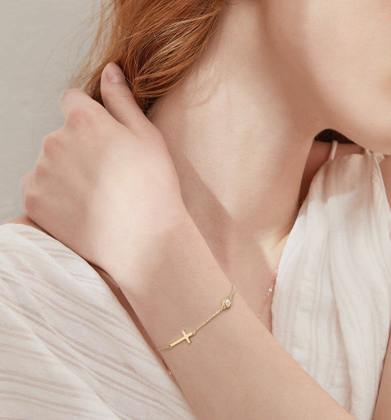 Radiant Cross | 925 Silver & Moissanite Bracelet